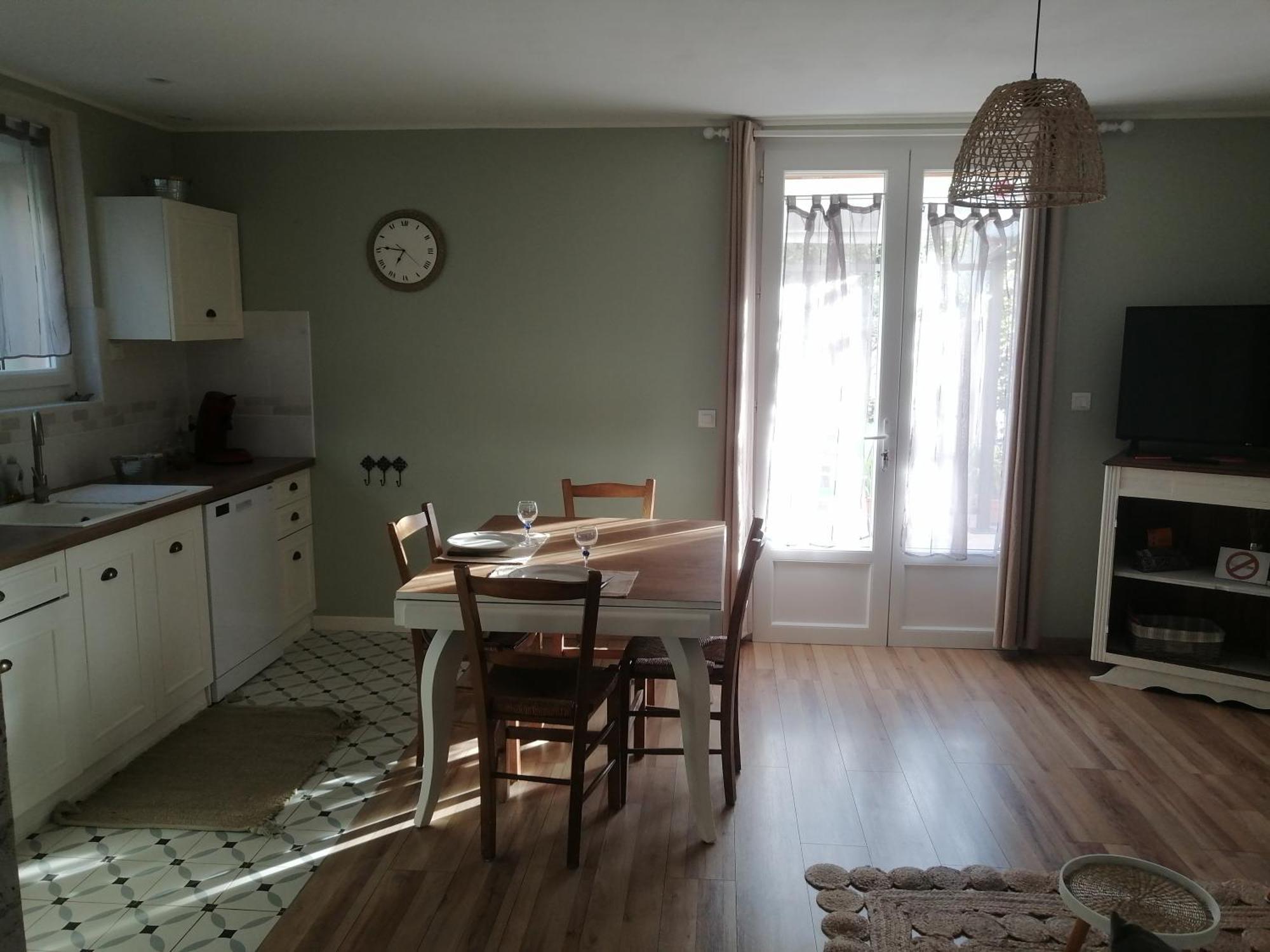 La Maison De 6Fran Appartement 2 Chaleureux Et Calme Ambiance Familiale Valros Kültér fotó